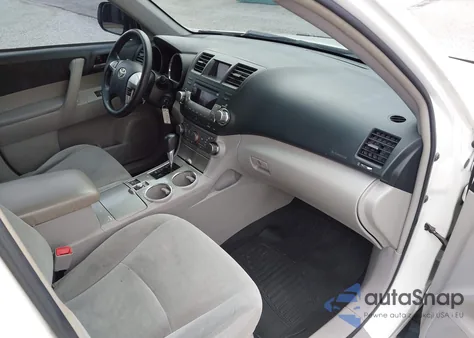 2012 Toyota Highlander Base V6 z USA, uszkodzony, nr VIN 5TDBK3EHXCS137337